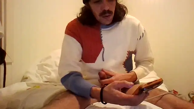 wolfwhite95 online show from February 28, 2026, 9:16 pm