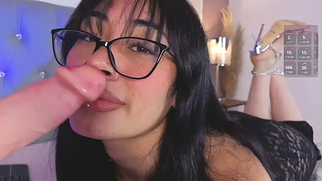 Snapshot of aprildreams19 chatting on November 27, 2025, 1:02 pm aprildreams19 online show from November 27, 2025, 1:02 pm