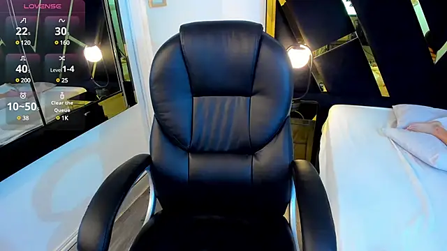 ninfomaria  online show from February 6, 2025, 12:00 am