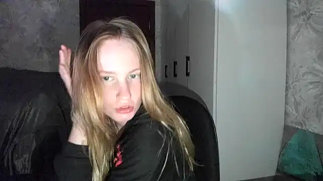 Snapshot of saint_cat25 chatting on September 30, 2025, 5:29 pm saint cat25 online show from September 30, 2025, 5:29 pm