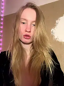 saint cat25 online show from January 14, 2026, 9:42 pm