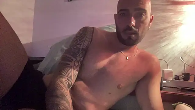 Snapshot of alessandromori91 chatting on September 11, 2025, 8:31 pm alessandromori91 online show from September 11, 2025, 8:31 pm