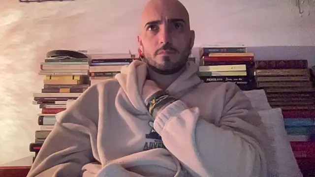 alessandromori91 online show from March 13, 2026, 8:48 pm