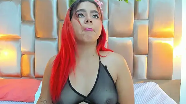 Snapshot of SeleneMiiller chatting on January 15, 2025, 11:53 am SeleneMiiller online show from January 15, 2025, 11:53 am