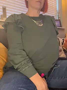 Big-Tits-McGee online show from January 7, 2025, 10:41 pm