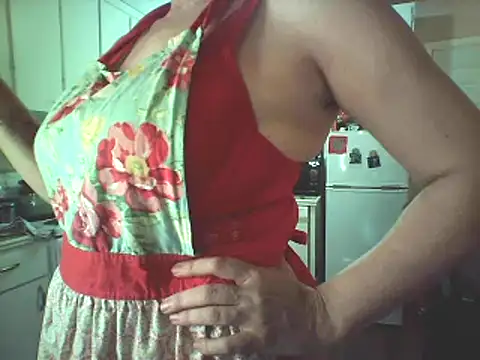 Big-Tits-McGee online show from January 16, 2025, 4:39 pm