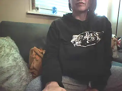Big-Tits-McGee online show from February 13, 2025, 8:45 pm