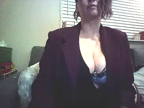 Big-Tits-McGee online show from February 16, 2025, 4:31 am