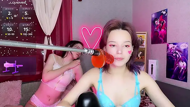 Snapshot of freya_luv chatting on February 20, 2025, 2:29 am freya luv online show from February 20, 2025, 2:29 am
