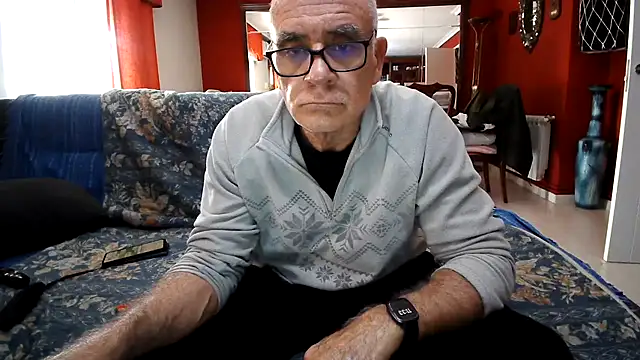 maduroguapo online show from April 22, 2026, 9:33 am