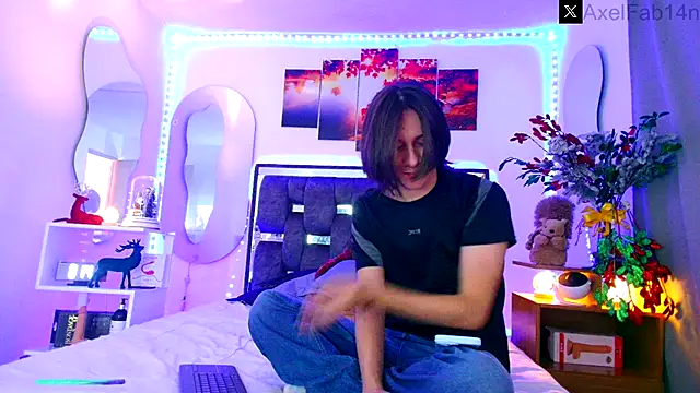 Alex and Fabian online show from December 10, 2024, 6:38 pm