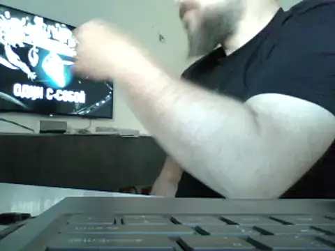 Snapshot of FROL83 chatting on May 1, 2026, 5:06 pm FROL83 online show from May 1, 2026, 5:06 pm