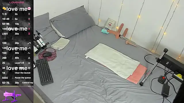 Benjamin Buster online show from October 2, 2025, 6:42 am