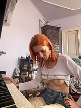 IngridMayer online show from December 31, 2024, 11:42 am