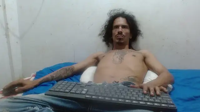 damian bottom bigcock online show from December 17, 2025, 11:33 pm