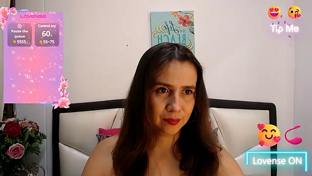 Heidy Wells online show from January 6, 2025, 12:24 pm