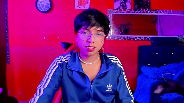 AnggelONfiree online show from February 20, 2025, 5:01 am