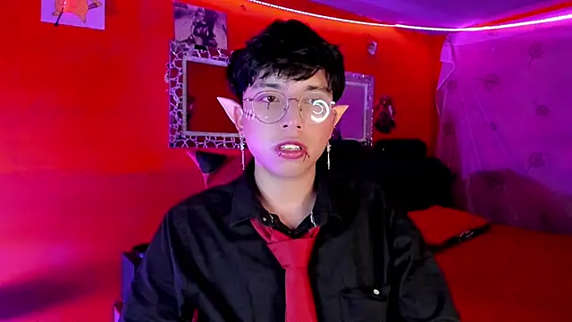 AnggelONfiree online show from October 5, 2025, 4:11 am