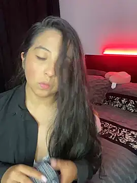 Isa bel online show from March 13, 2025, 2:27 am