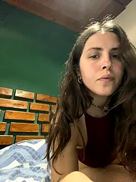 isadelasestrellas online show from November 13, 2025, 4:50 pm