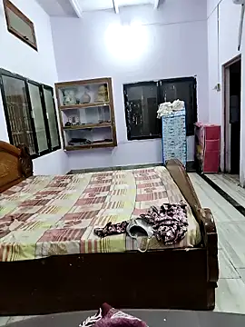 Snapshot of priya_sharma02 chatting on October 19, 2025, 5:02 pm priya sharma02 online show from October 19, 2025, 5:02 pm