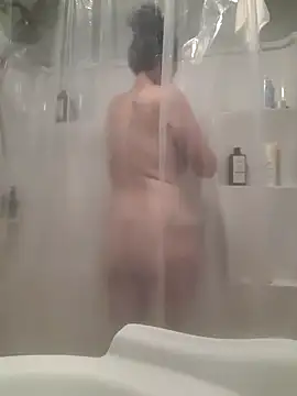 Snapshot of BonfireBonnie chatting on October 16, 2025, 1:12 pm BonfireBonnie online show from October 16, 2025, 1:12 pm