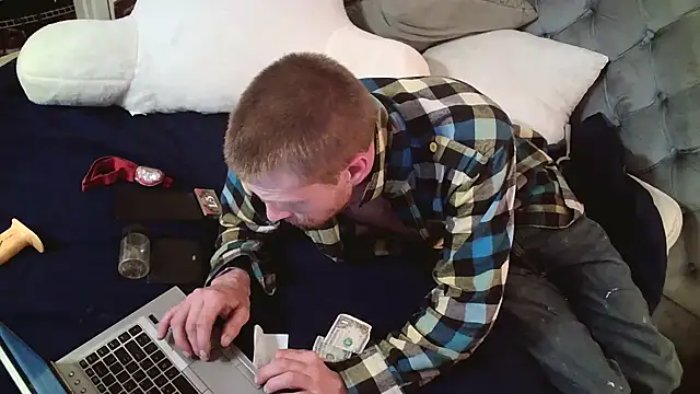 dcrick978 online show from March 23, 2026, 2:21 pm