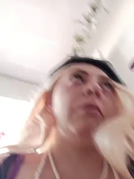 madelaine- online show from February 7, 2026, 6:00 pm