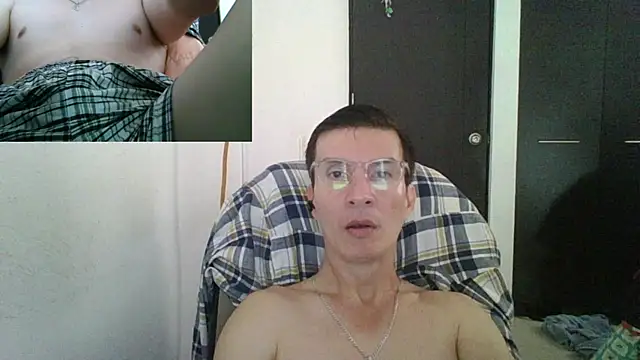 fieryloves online show from January 17, 2025, 2:28 pm