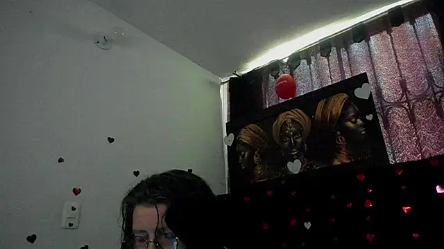 Evaaross 2345 online show from June 10, 2026, 12:48 pm
