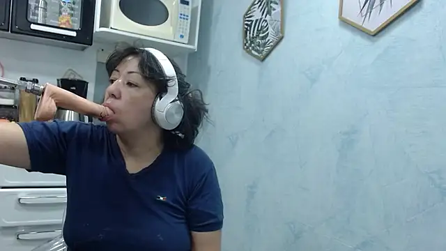 Drool Sucker online show from May 4, 2026, 12:23 pm