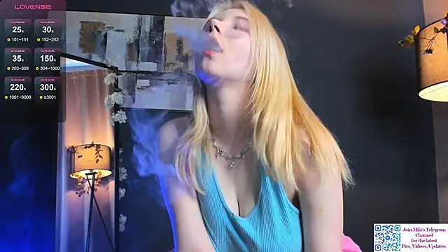 DaisyElmers online show from December 14, 2024, 6:56 am