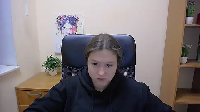 Snapshot of _sofi_smile chatting on January 14, 2025, 12:45 pm sofi smile online show from January 14, 2025, 12:45 pm