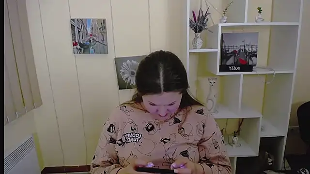Snapshot of _sofi_smile chatting on March 7, 2025, 10:10 pm sofi smile online show from March 7, 2025, 10:10 pm