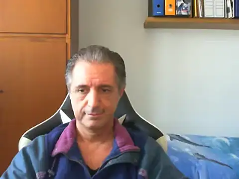 Snapshot of lliuk70mi chatting on February 2, 2025, 1:41 pm lliuk70mi online show from February 2, 2025, 1:41 pm