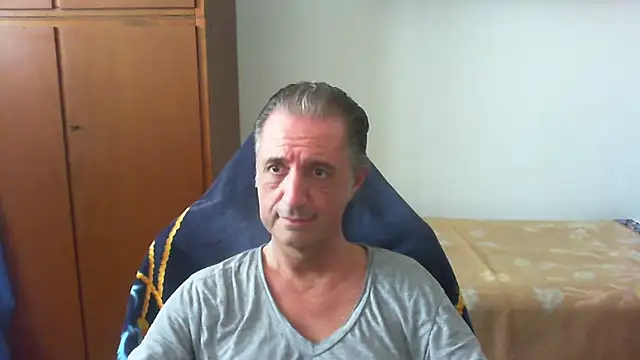 lliuk70mi online show from May 23, 2026, 12:20 pm