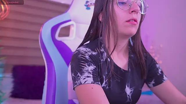 milly kenner online show from September 25, 2025, 2:43 pm