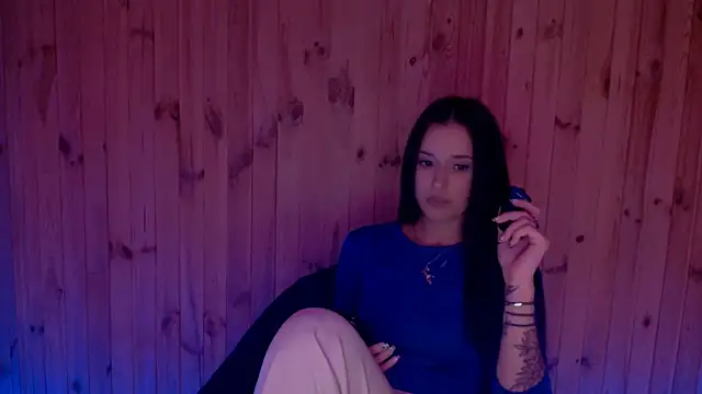 AlisaLink online show from October 7, 2025, 4:15 pm