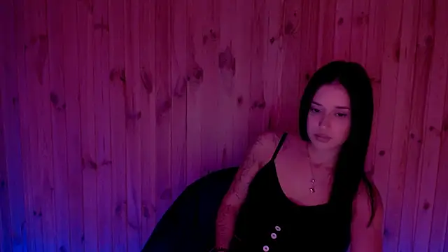 AlisaLink online show from October 10, 2025, 5:01 pm