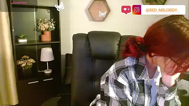 RedMeloddy online show from May 6, 2026, 10:37 pm