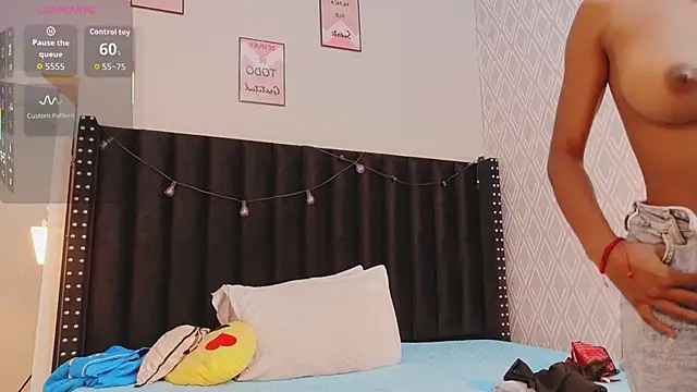 littleebonymommy online show from October 1, 2025, 9:21 pm