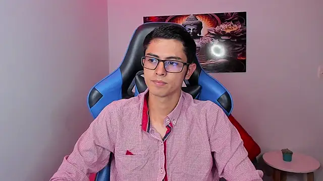 Snapshot of Ethan_Sai___ chatting on February 26, 2025, 10:31 pm Ethan Sai online show from February 26, 2025, 10:31 pm