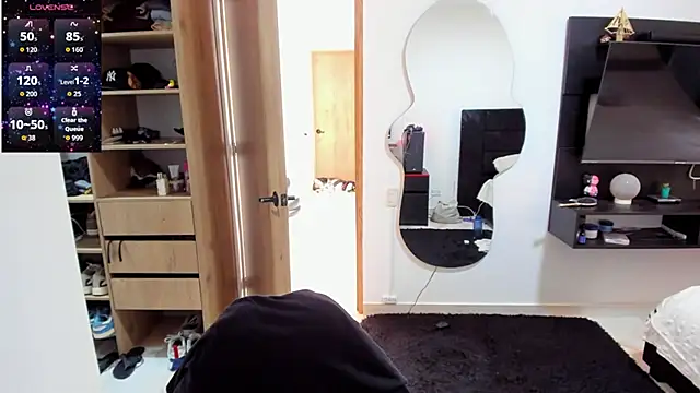 Snapshot of Cristhian_Evans chatting on October 20, 2025, 2:17 pm Cristhian Evans online show from October 20, 2025, 2:17 pm