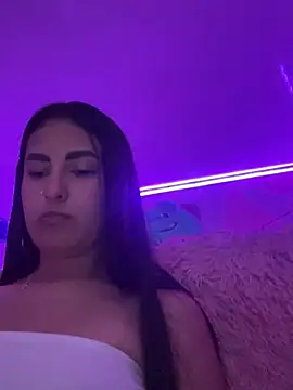 CAM 21X online show from February 10, 2025, 10:51 pm