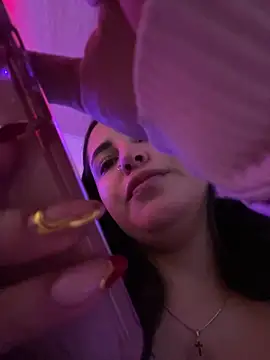 CAM 21X online show from October 14, 2025, 11:49 pm