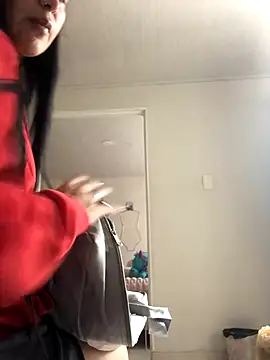 CAM 21X online show from October 21, 2025, 3:46 pm