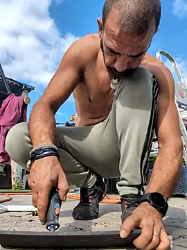 FotografoPollon online show from September 26, 2025, 9:35 am