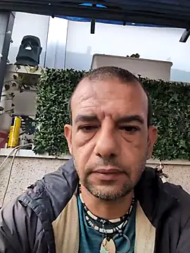 FotografoPollon online show from October 3, 2025, 7:16 am