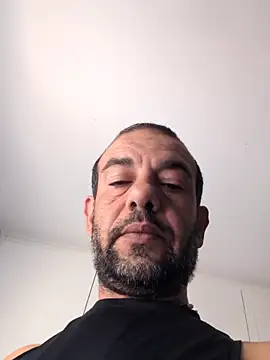 FotografoPollon online show from October 15, 2025, 9:20 am