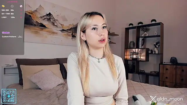 Snapshot of EternalLiberty chatting on September 19, 2025, 6:41 pm EternalLiberty online show from September 19, 2025, 6:41 pm